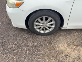 2011 Toyota Camry XLE - Exterior Side Driver Image
